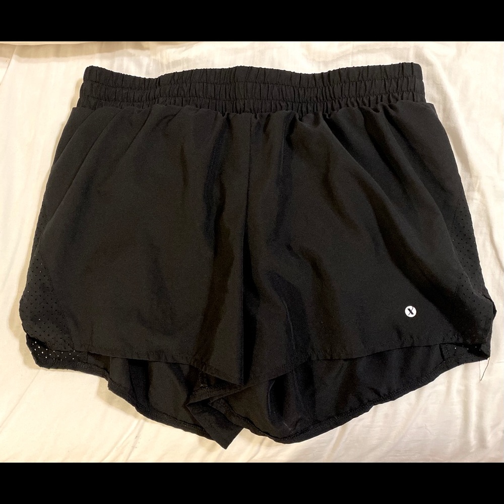 High waisted black shorts🖤
